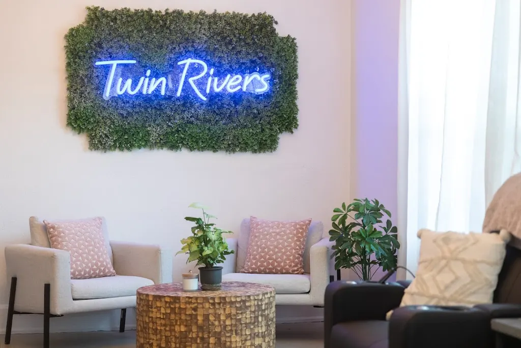 Twin Rivers IV & Wellness Lounge — Medical spa in Denver